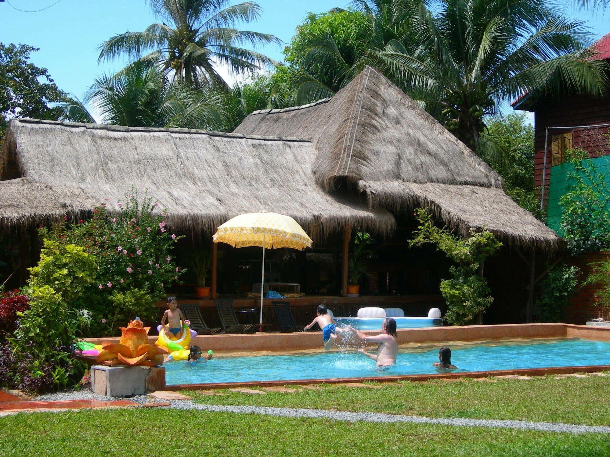 Paradise Eco Resort - เสียมราฐ ภายนอก รูปภาพ